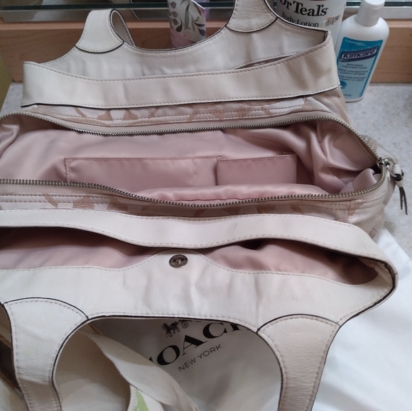 Coach purse and matching wedge sandals - Picture 10 of 12